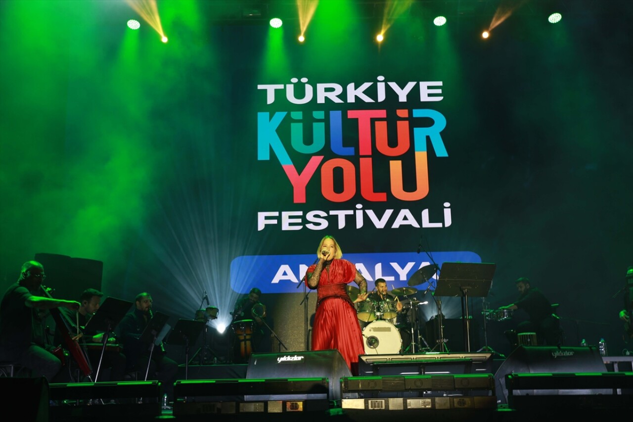 Antalya Kültür Yolu Festivali çeşitli etkinliklerle sürdü