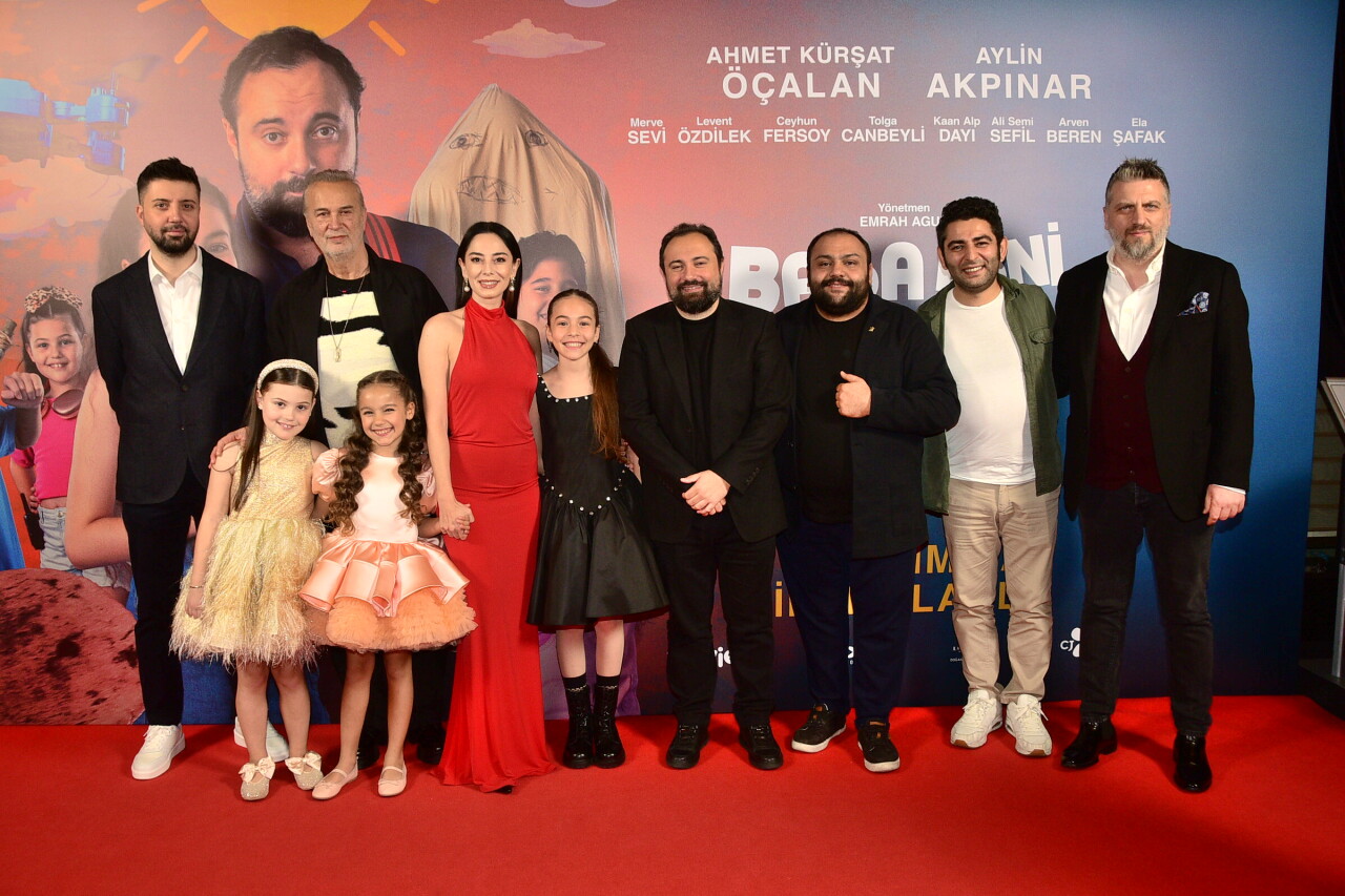 Baba Beni Güldürsene filminin galası yapıldı