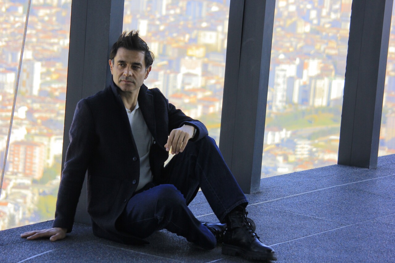 Cansel Elçin oyun öncesi İstanbul'u izledi