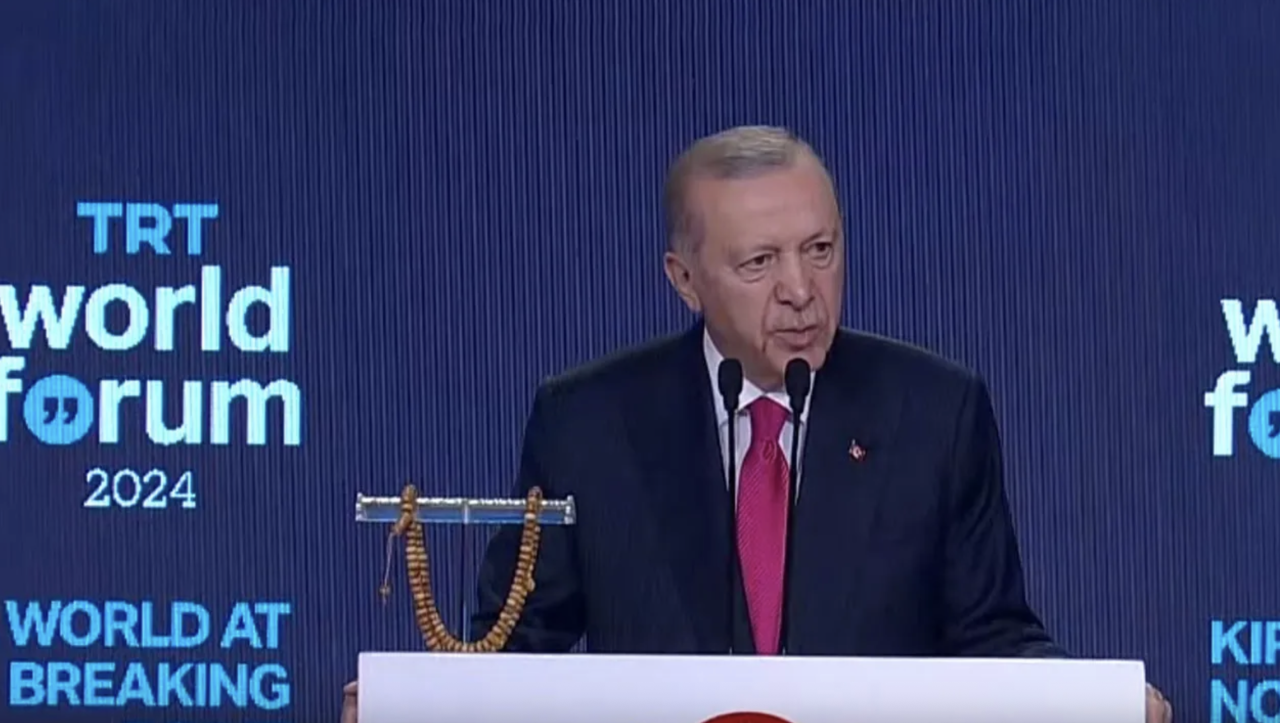 Cumhurbaşkanı Erdoğan, konuşmasını kesen protestocuya haddini bildirdi