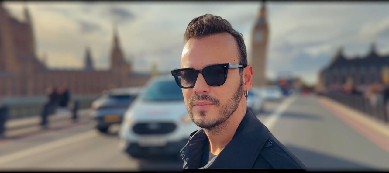 'Bana Sor' Londra'da kliplendi