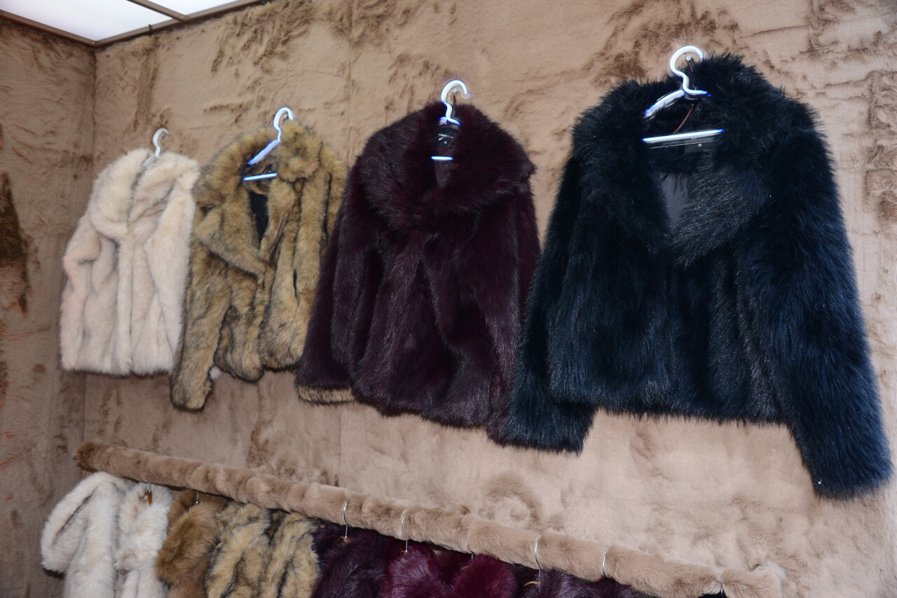 LC Waikiki, Öz Güvenini Giydiren Koleksiyonlarını Ünlü İsimlerle Tanıttı