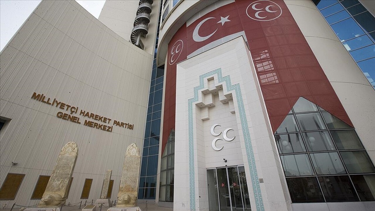 MHP'de 3 milletvekilinin istifası istendi! İşte o isimler