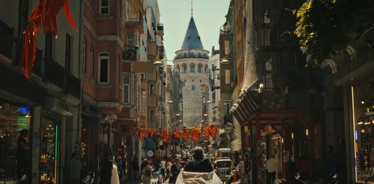 Yeniden Başlamak ne zaman vizyona giriyor, konusu ne, filmde kimler rol alacak? Yeniden Başlamak fragman izle