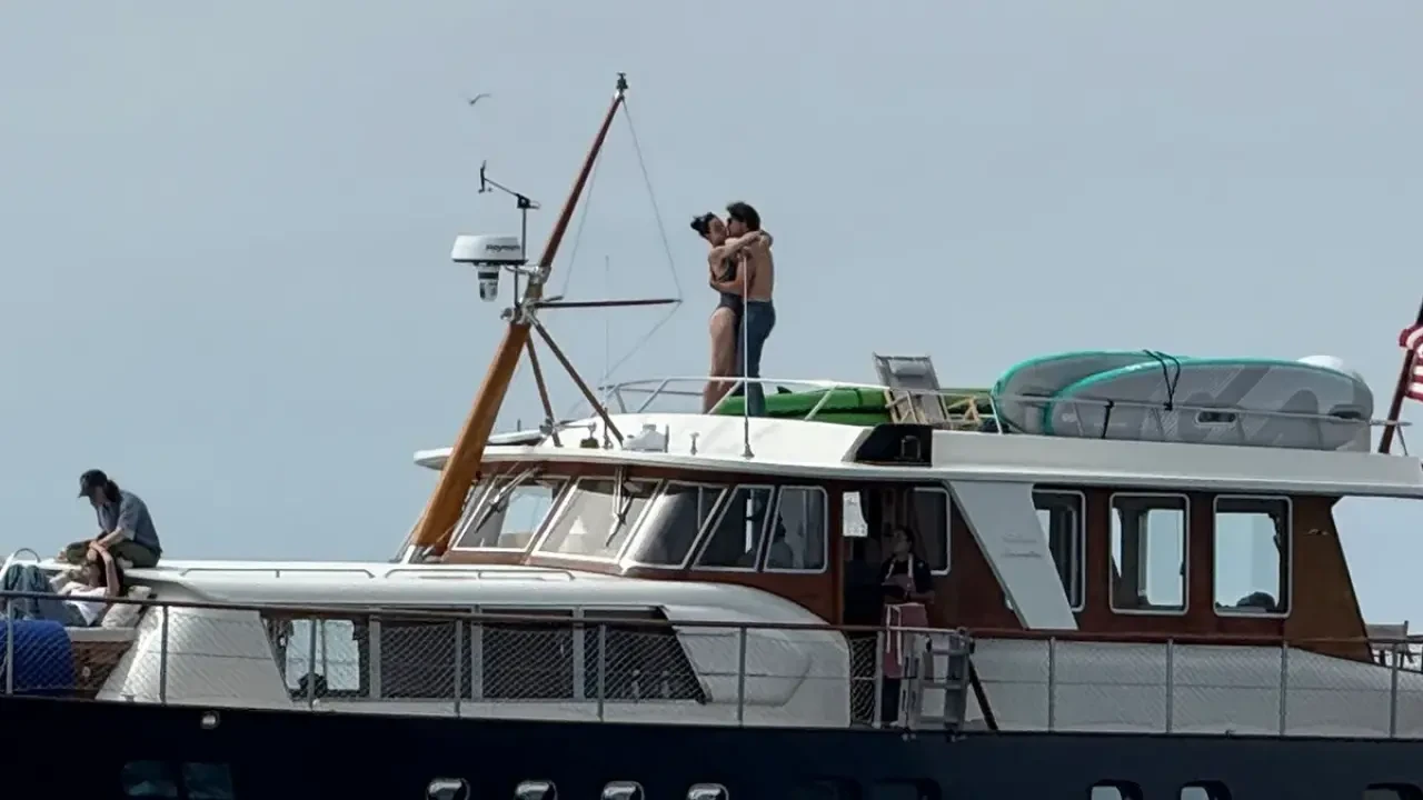 Ayrılıklar bitti, aşka yelken açtılar: Katy Perry ve Justin Trudeau aşkı! 3