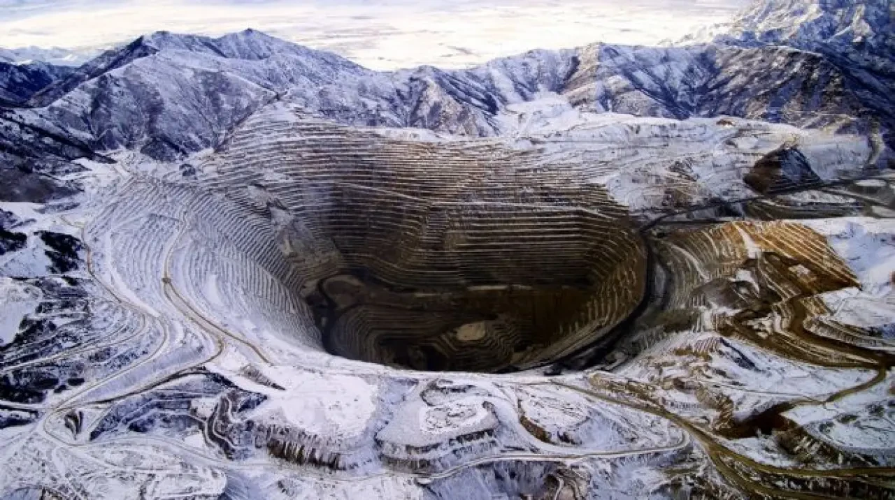 Dünya Tarihinde Görülmüş En İlginç Madenler: Yer Altının Büyüleyici Görselleri 1
