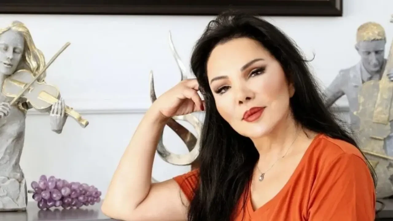 Sanat dünyası yasta: Neşe Aksoy’un hüzünlü vedası! 1