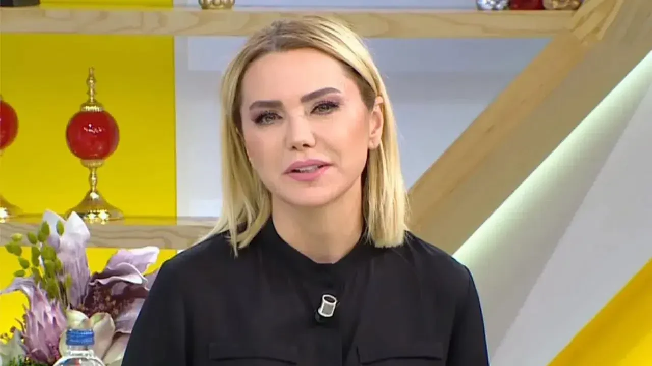 Ece Erken fena patladı! Kızılcık Şerbeti’ndeki ‘çizik’ sahnesi eski skandalı hortlattı! 3