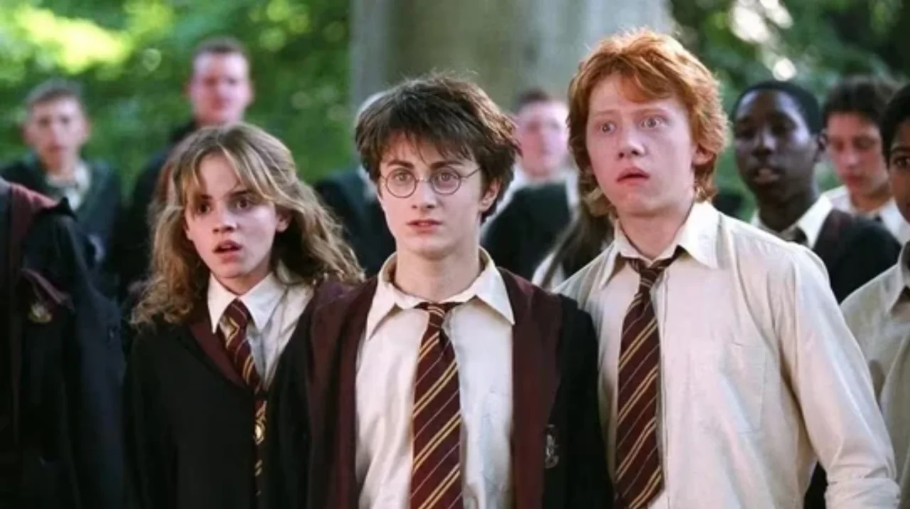 Harry Potter dizisi ne zaman yayınlanacak, konusu nedir? Harry Potter dizisinde kimler rol alacak?