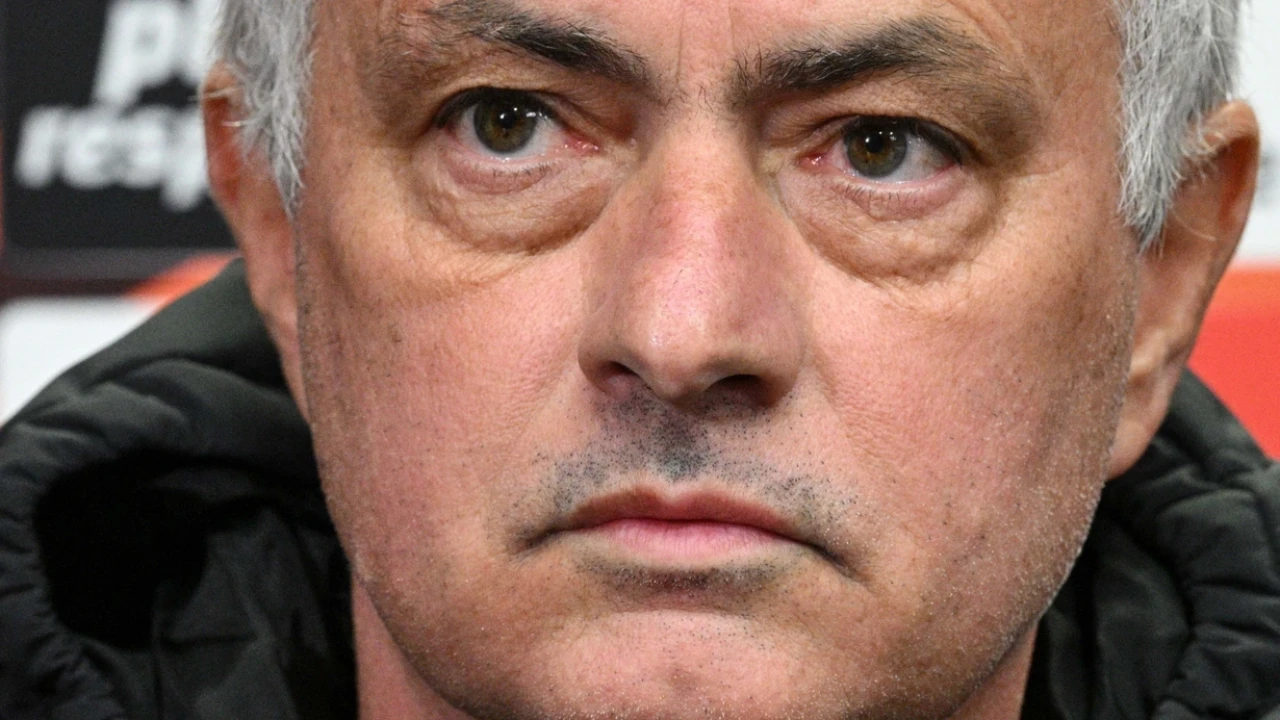 Fenerbahçe’de Mourinho’nun Transfer Listesi Açıklandı! Hermoso ve Reguilon Gündemde