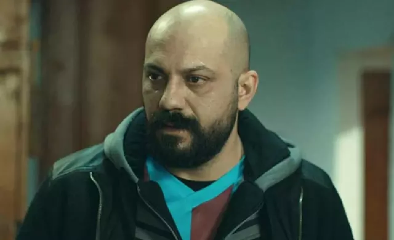 Devrim Saltoğlu Aslen Nereli, Evli Mi, Kiminle Evlendi, Hayatı ve Kimdir?