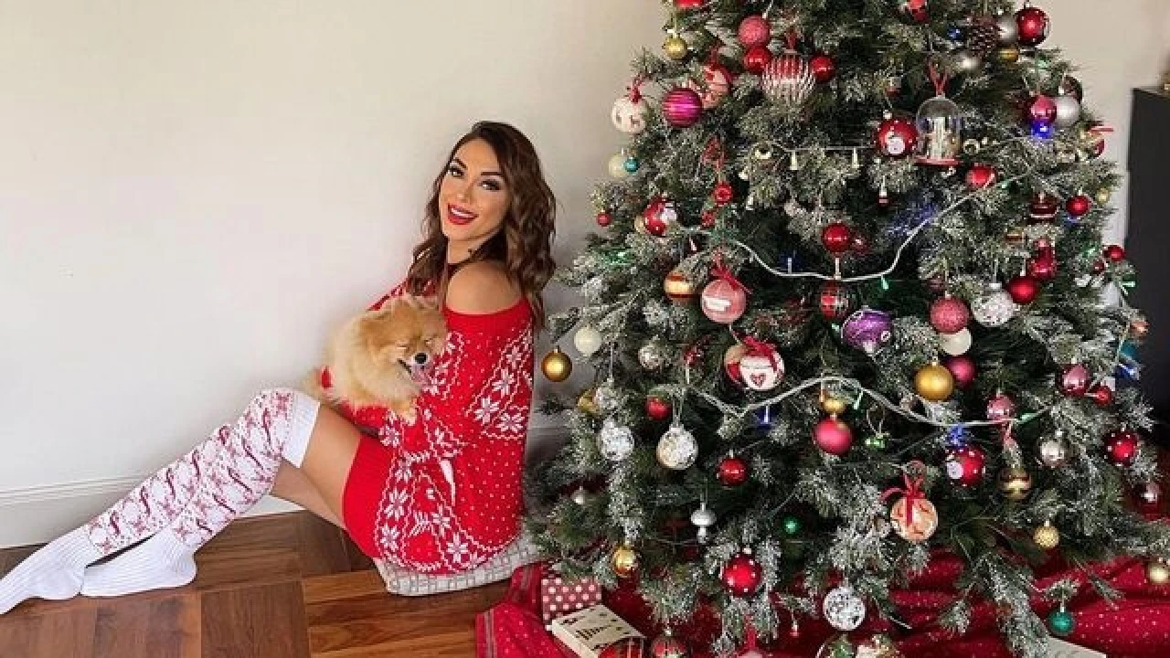 Zuhal Topal Kimdir, Alevi mi, İlk Eşi Kim, Kaç Kez Evlendi, Kaç Yaşında, Nereli? Ailesi Hakkında Detaylar!