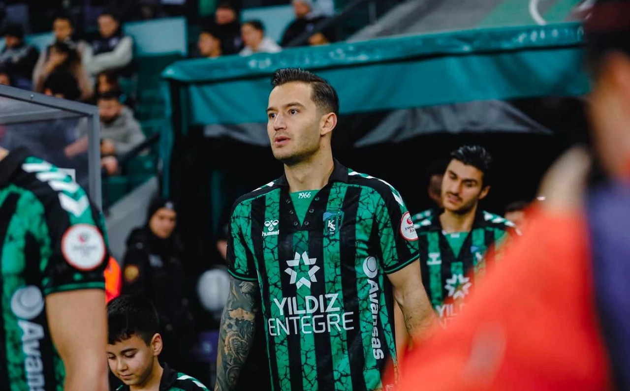 Oğulcan Çağlayan Kimdir, Hangi Takımlarda Oynadı, Kaç Yaşında, Aslen Nereli?