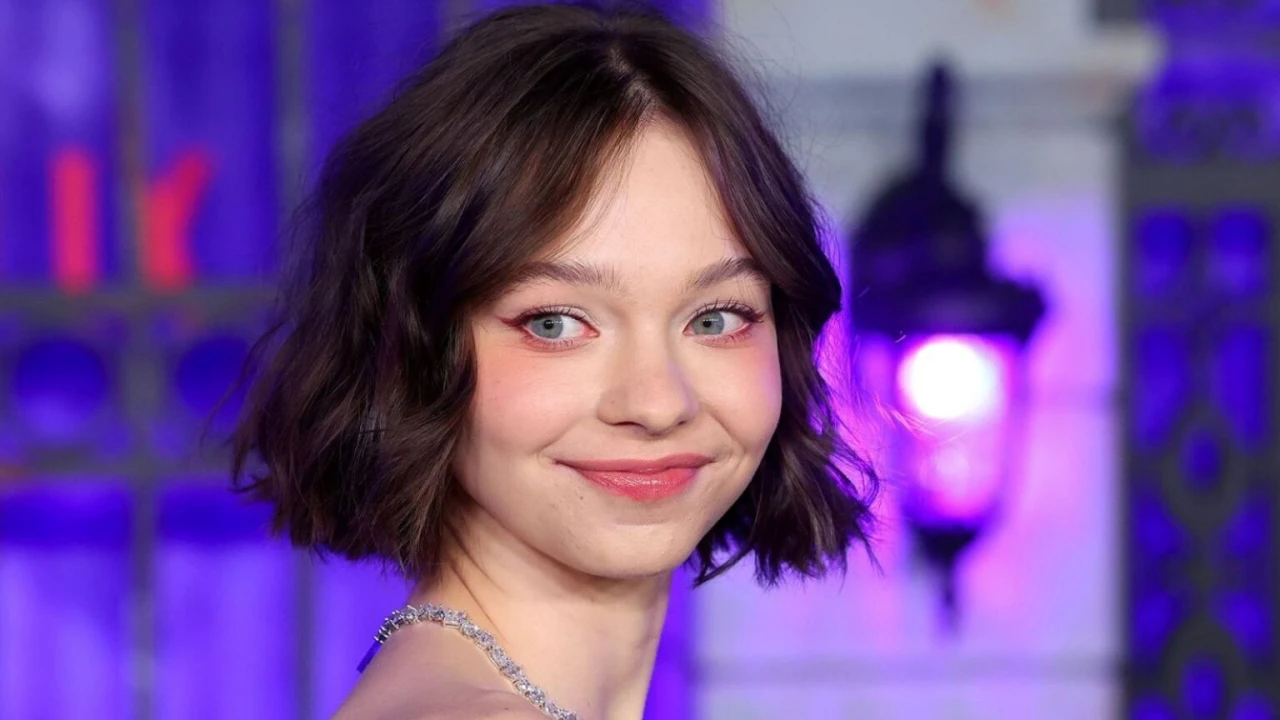 Wednesday Dizisinin Enid Sinclair’i Kimdir? Emma Myers Kaç Yaşında, Nereli, Kariyeri ve Özel Hayatı!