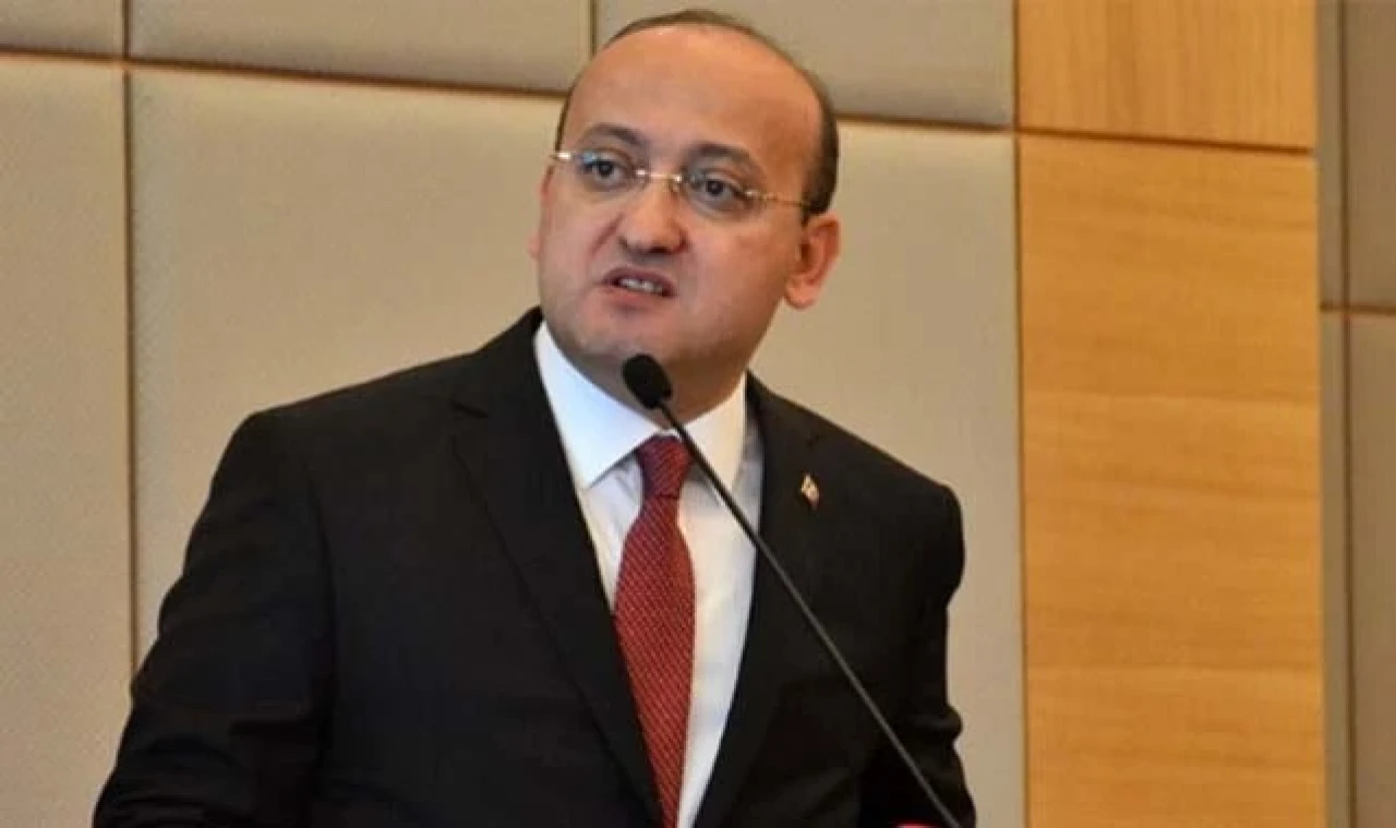 Yalçın Akdoğan Kimdir, Aslen Nereli, Kaç Yaşında, Ne Mezunu, Evli Mi? Özel Hayatı ve Biyografisi!