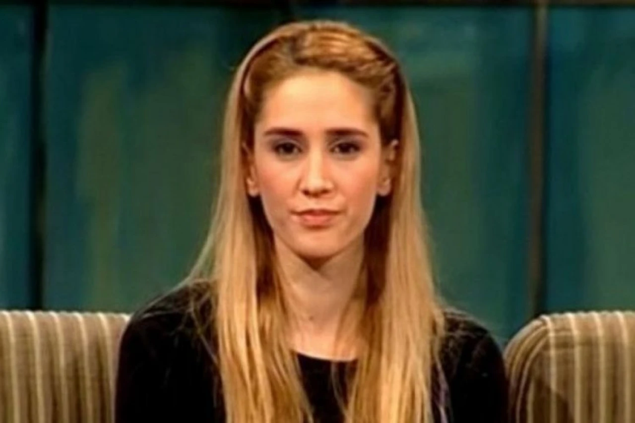 Zeynep Koçak Kimdir, Kaç Yaşında, Aslen Nereli, Evli mi, Eşi Kim, Rol Aldığı Dizi ve Filmler Nelerdir?