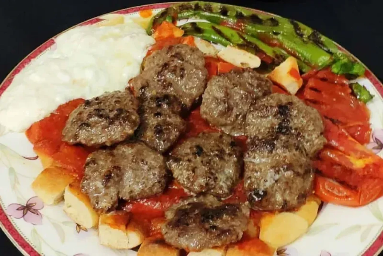 Görümce Sebzeli Köfte Dizme Nasıl Yapılır? En Kolay Tarifi ve Malzeme Listesi!
