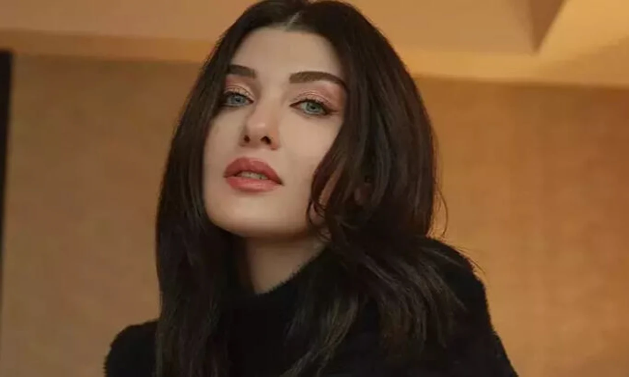 Aslıhan Güner Evli mi, Eşi Kimdir Sorusu Merak Edildi! O Ses Türkiye Yılbaşı’na Katıldı!