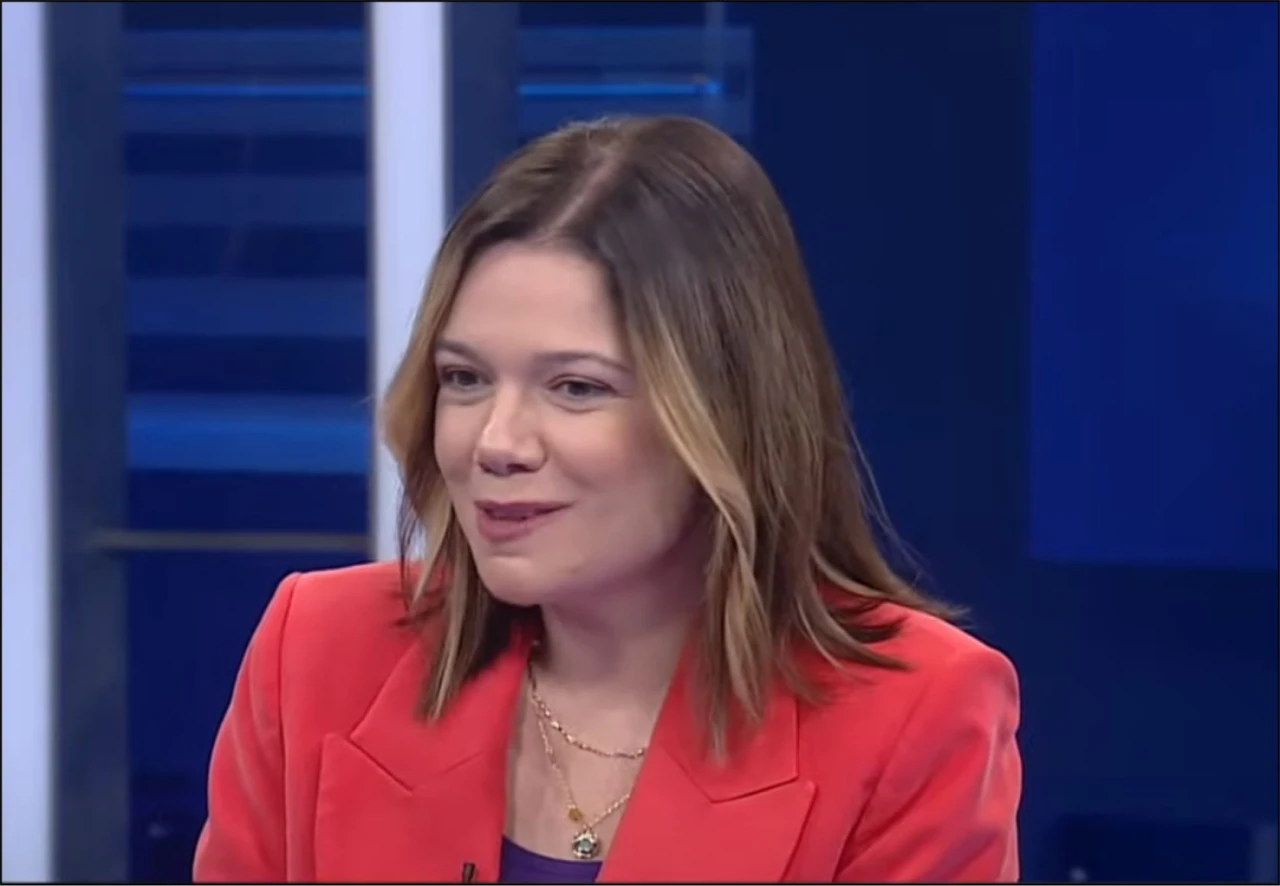 Hazar Vural Jane Kimdir, Türk mü, Aslen Nereli, Babası Kim? Ne İş Yapıyor, Kaç Yaşında? Kişisel Hayatı