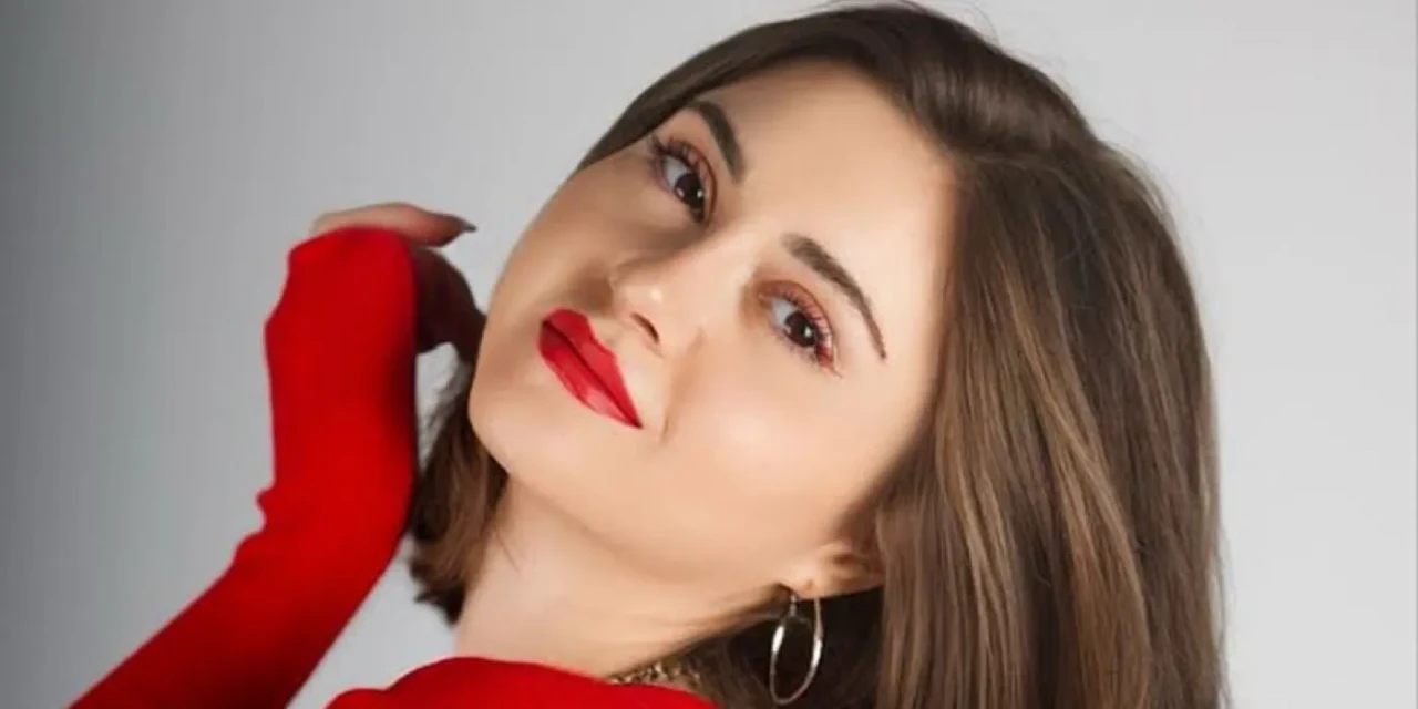 Tiktok Gökçe Kimdir (Gökçe Özgül)? Nereli, Kaç Yaşında, Mesleği Nedir, Evli Mi?