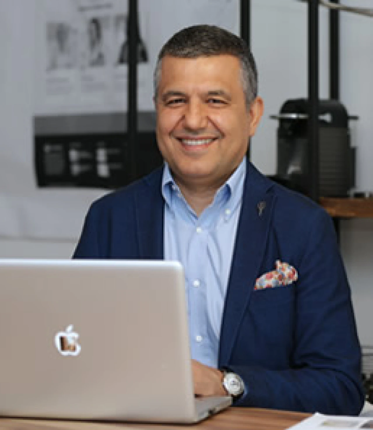 İzmir’de profesöre milyonluk tazminat davası