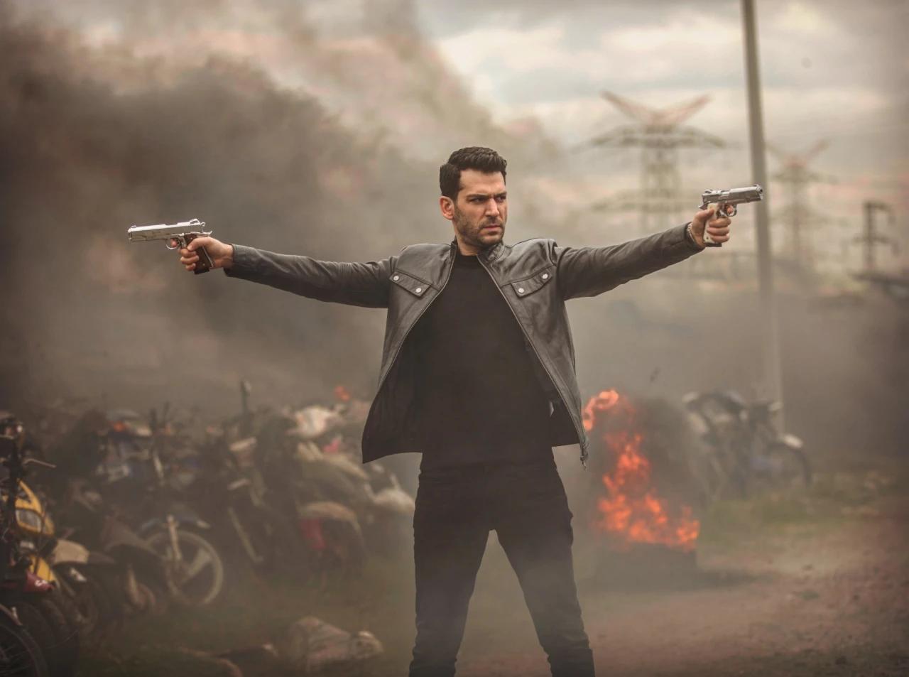 Murat Yıldırım Kimdir, Nereli, Kaç Yaşında, Eşi Kim, Hangi Dizi ve Filmlerde Rol Aldı?