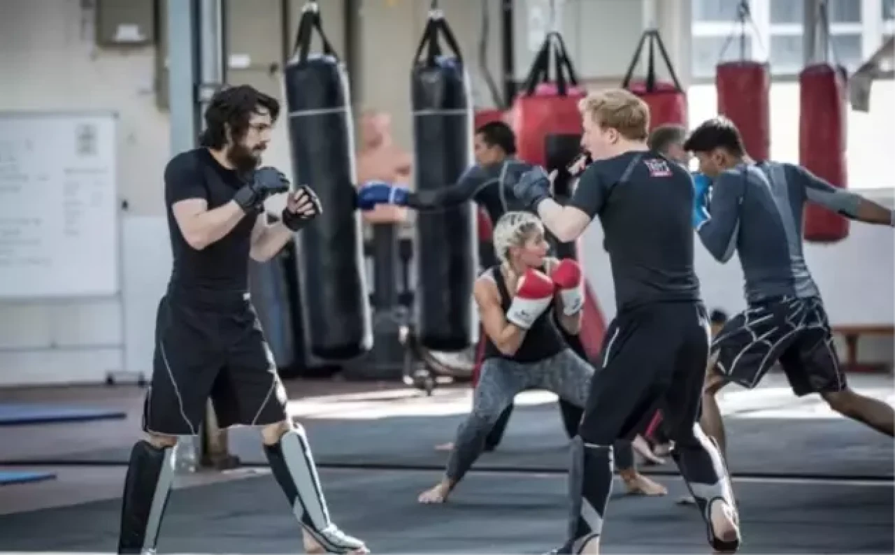 Suikastçı Filmi Hikayesi (Konusu), Oyuncular, Karakterler ve Çekim Detayları