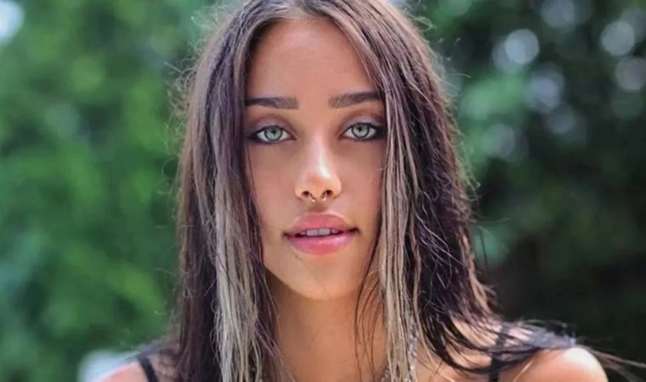 Survivor Zeynep Alkan Özel Hayatı! Babası Kim, Kimin Kızı, Ne Mezunu, Annesi Kimdir, Kaç Yaşında?