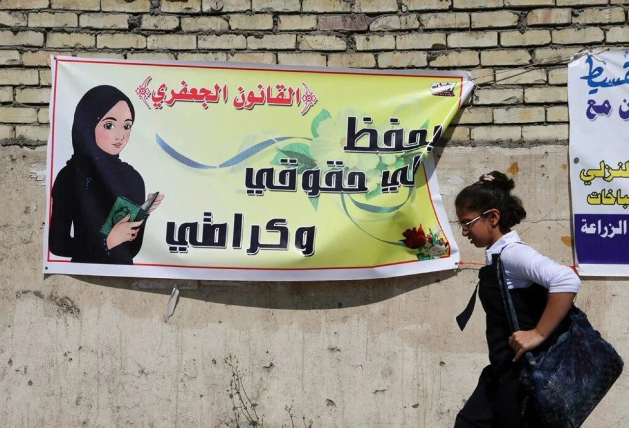 Irak'ta Çocuk Evliliklerine Yeşil Işık Mı? Tartışmalı Yasa Değişikliği Meclisten Geçti!