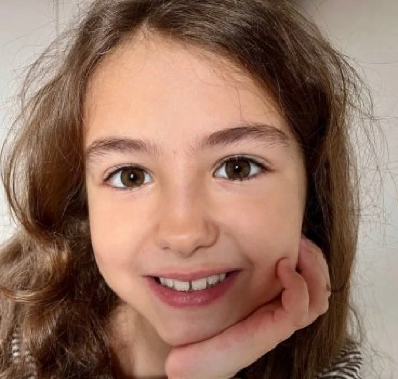 İbn-i Sina Dizisi Bahar Kimdir? Ekin Pasvanoğlu Kimdir, Kaç Yaşında?