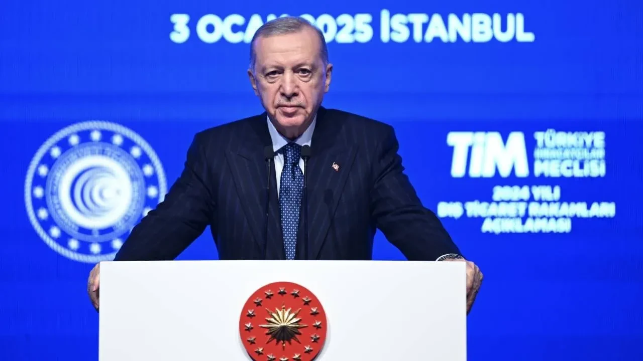 Türkiye Ekonomisinden Tarihi Başarı! İhracatta Cumhuriyet Tarihinin Zirvesine Çıkıldı