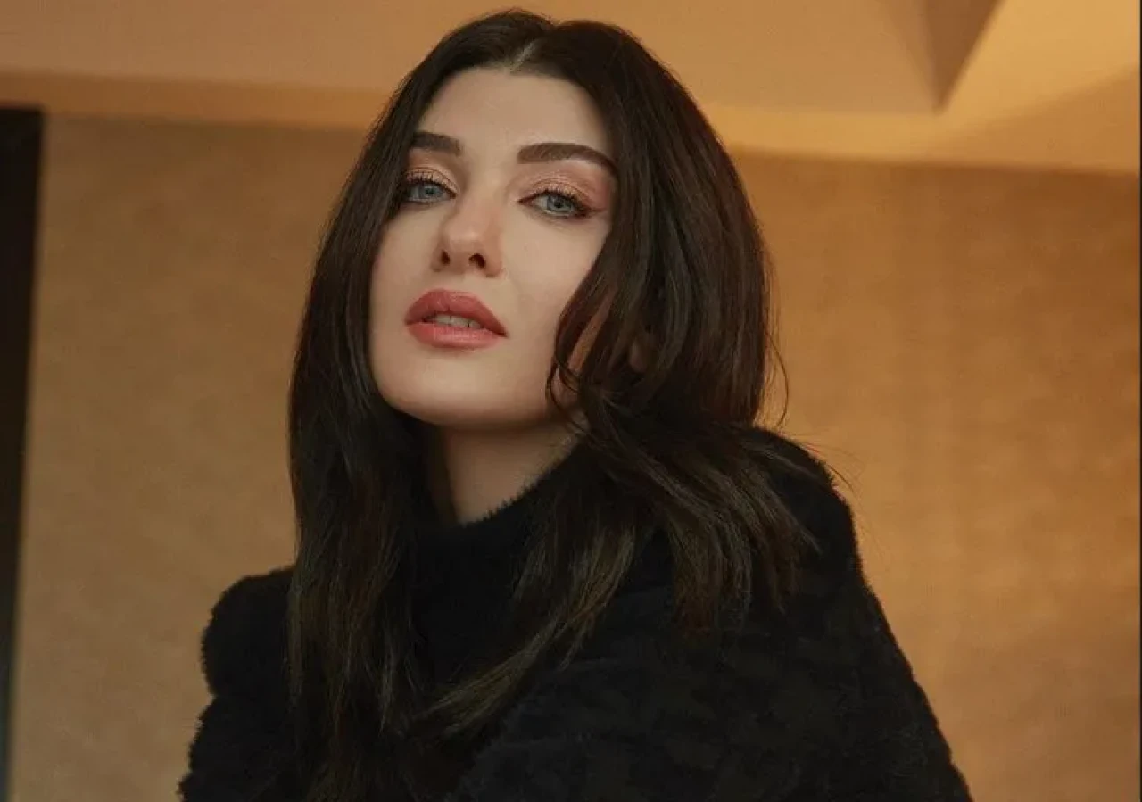 Aslıhan Güner Kimdir, Evli mi, Eşi Kim? Ne İş Yapıyor, Kaç Yaşında, Nereli? Hayatı ve Biyografisi