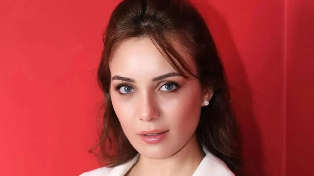 Burcu Kirman Kimdir, Yeni Sevgilisiyle Trend Oldu!