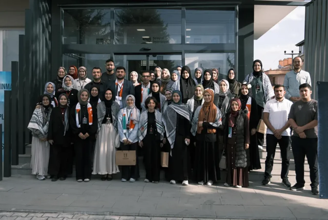 Kudüs Çalışma Grubu, lise öğrencilerine Filistin farkındalığı kazandırıyor