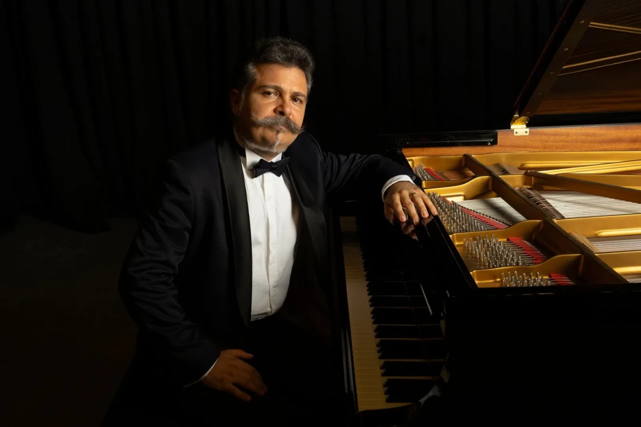 Hakan Ali Toker 'Cumhuriyet Bayramı' coşkusunu Zagreb sahnesine taşıyor