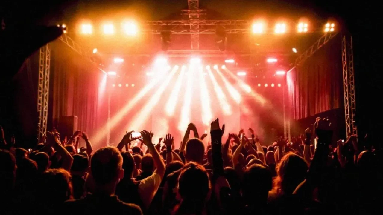 Dünya sahnesi bu hafta: Filmler, konserler ve kültür etkinlikleri takvimi açıklandı!