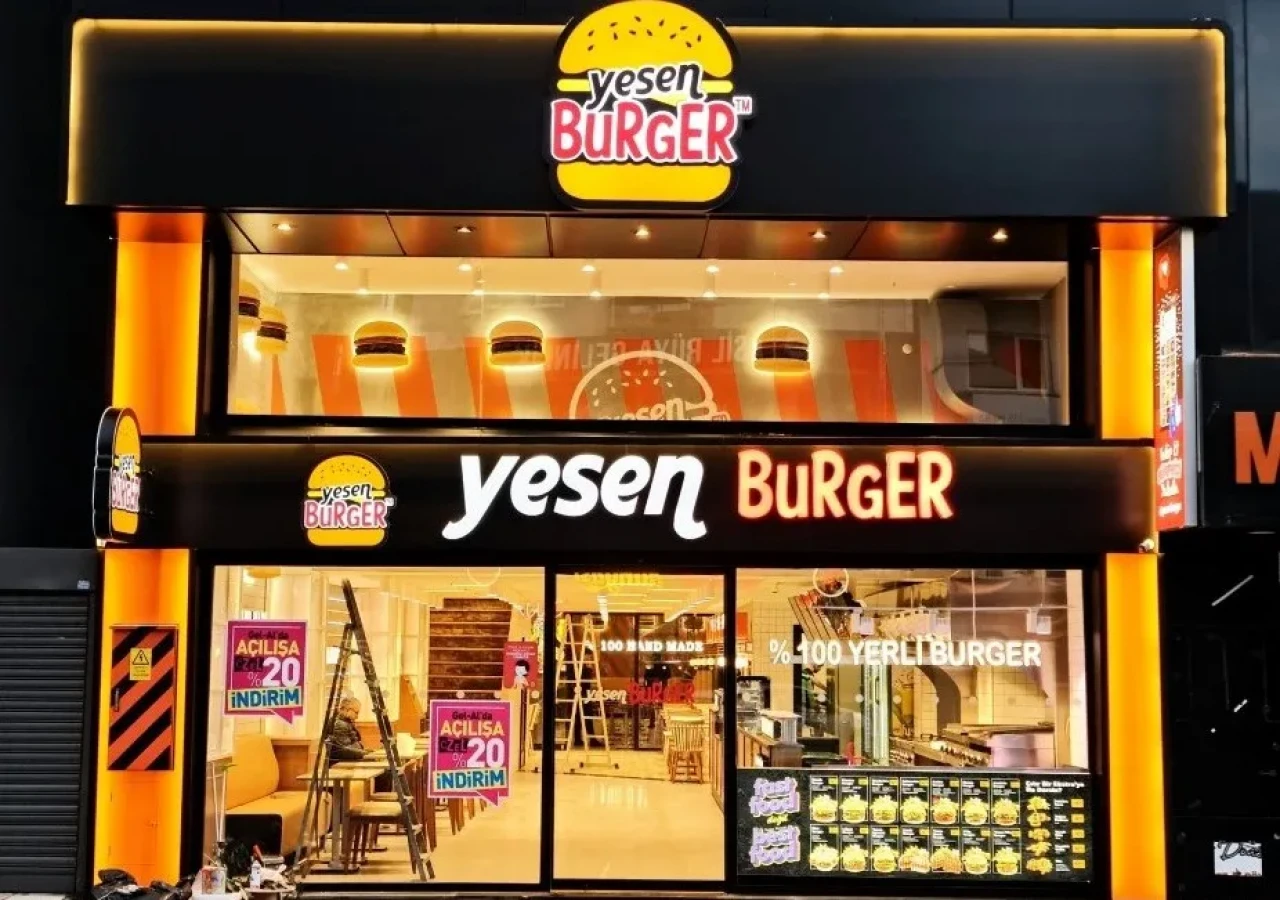 Yesen Burger'in sahibi kimmiş merak ettiniz mi? Meşhur restoran zincirinin akıbeti merak ediliyor