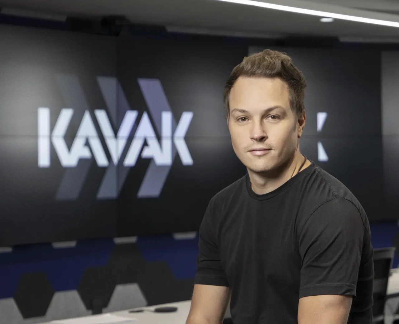 Otomobil devi Borusan, Carvak'ı kaptı: İkinci el pazarı kökten değişiyor!