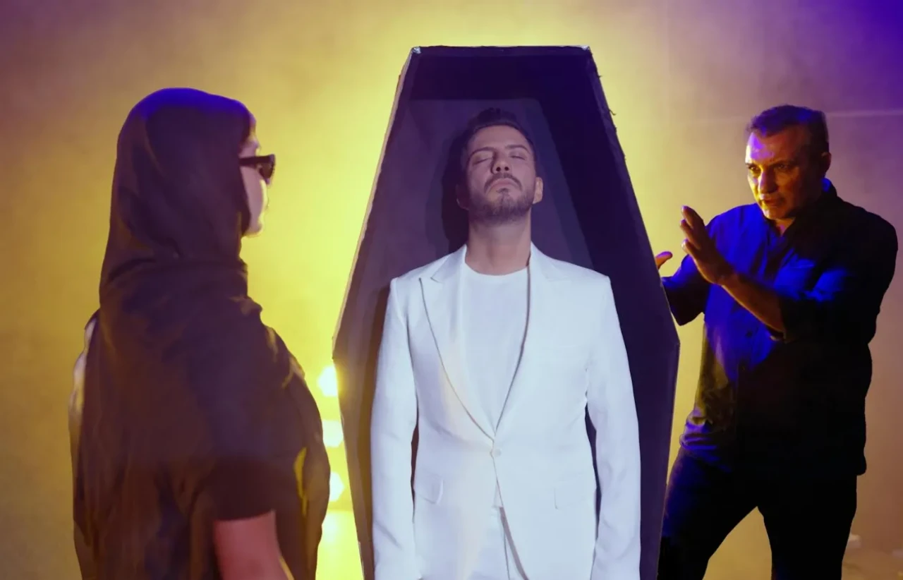 Rafet El Roman , yeni yeteneğini öldürdü