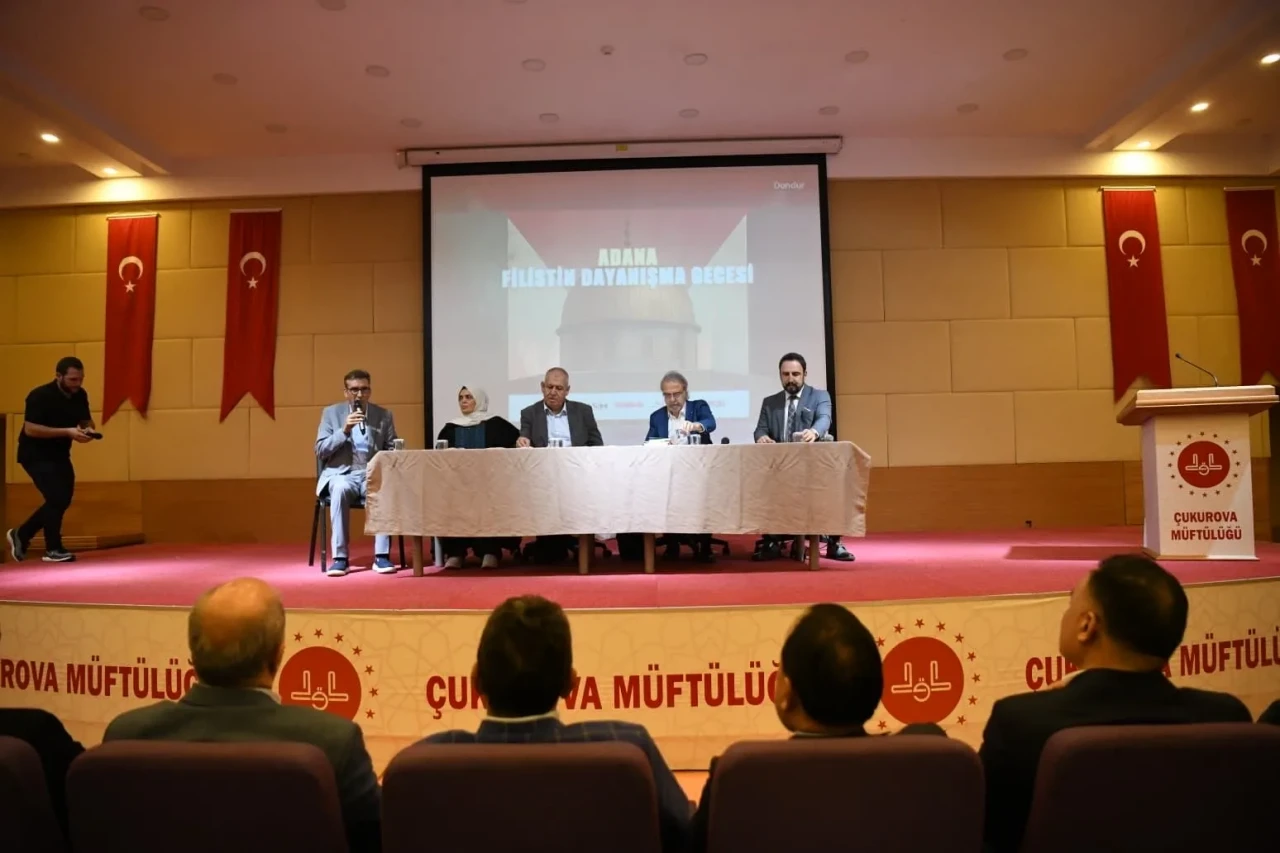 Gazze’ye destek Adana’dan yükseldi: Filistin Dayanışma Gecesi’nde gözyaşları sel oldu