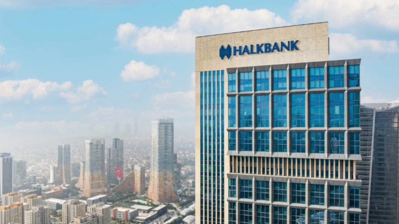 Halkbank KAP'a bildirdi: ABD'den gelen karar davanın seyrini nasıl etkileyebilir?