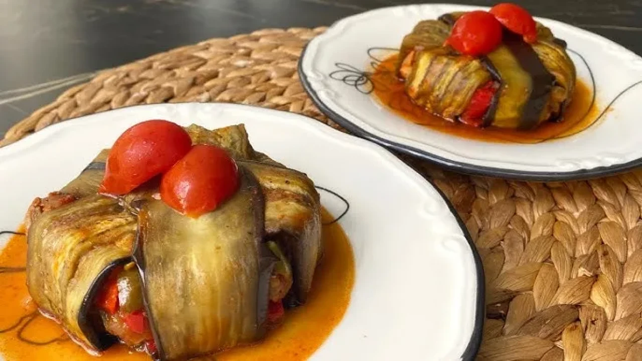 Kıymalı harçla patlıcanın aşkı: Damak çatlatan o meşhur Patlıcan Kapama nasıl yapılır?