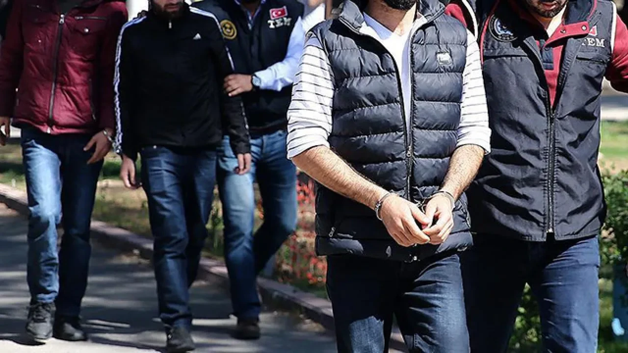 Gaziantep’te asayiş operasyonu! 12 yıl hapisle aranan zanlı yakalandı