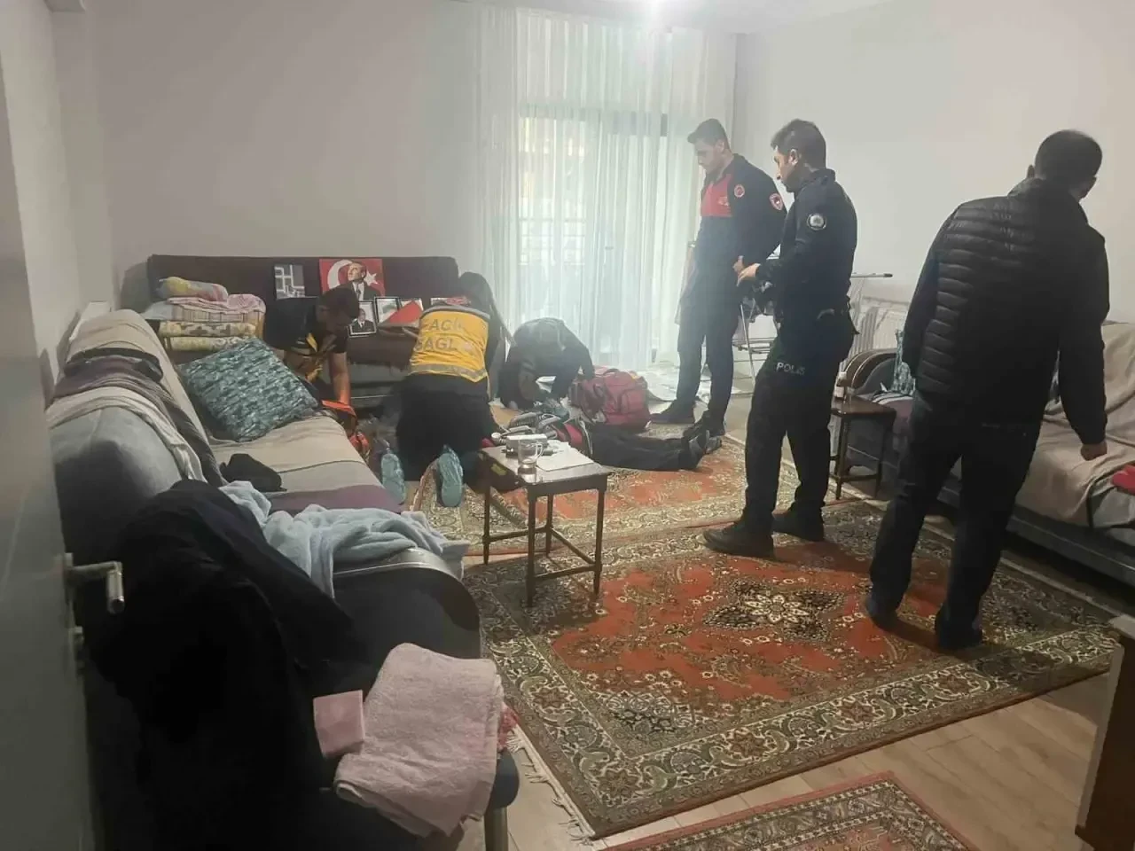 Yardım çağrısı acı bitti! Emekli astsubay evinde ölü bulundu