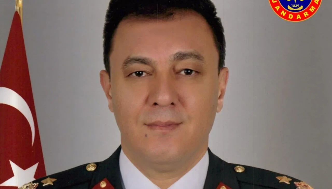 Türk güvenlik camiası yasta: Tuğgeneral Akşit vefat etti!