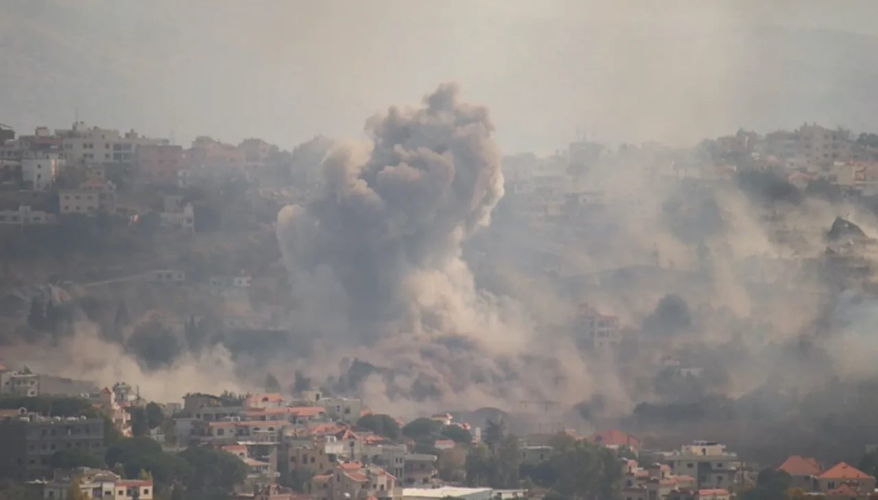 İsrail’in Lübnan’a hava saldırısı orman yangınlarına neden oldu