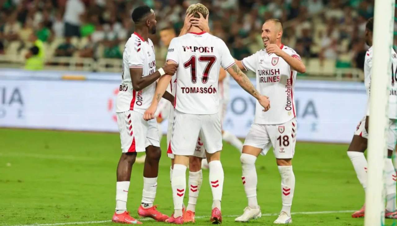 UEFA Konferans Ligi'nde heyecan sürüyor! Samsunspor, Dinamo Kiev’i ağırlıyor