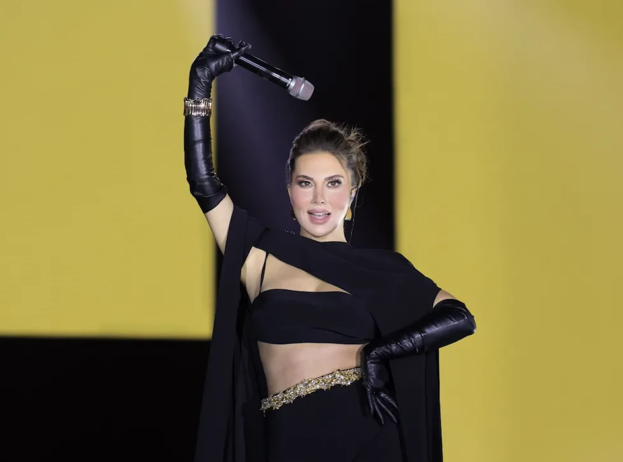 Ebru Yaşar’dan Malatya’da unutulmaz konser: Binlerce kişi eşlik etti