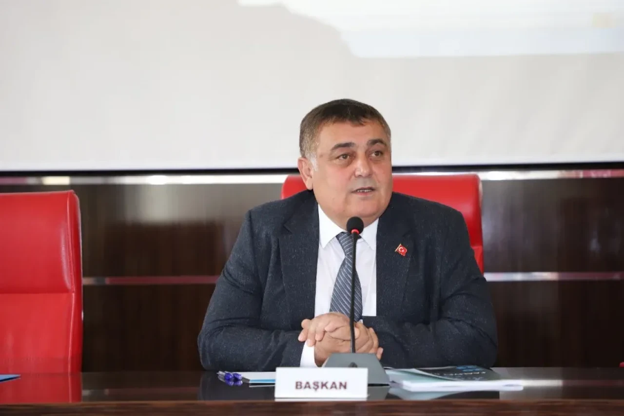 CHP’yi bıraktı, hizmeti seçti: İsa Yıldırım AK Parti’de!