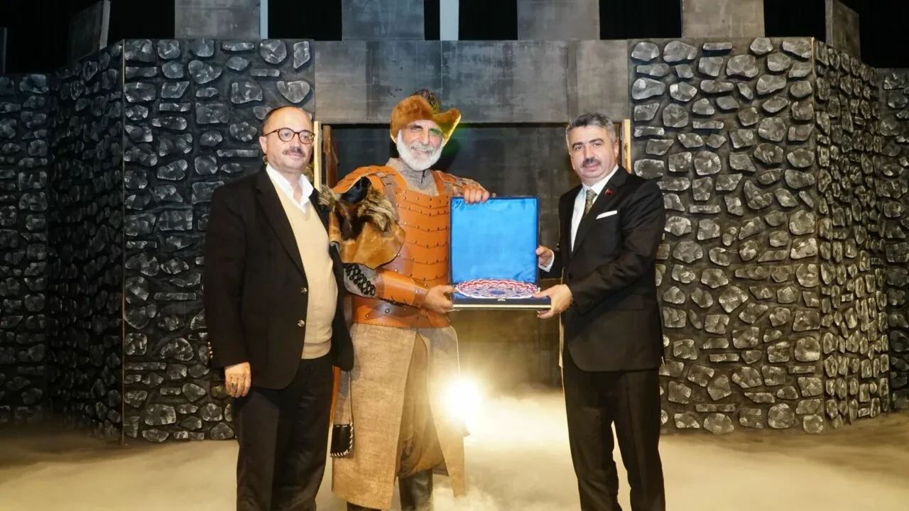 Yıldırım’da 'Beylikten Cihan Devletine' temalı kültür ve sanat sezonu açıldı